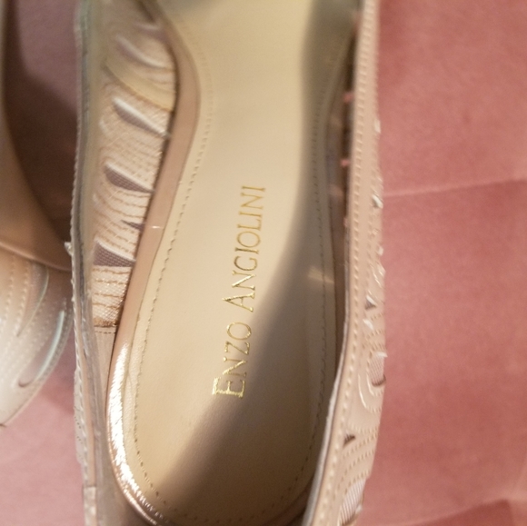 Enzo Angiolini patent blush stilettos with mesh, 9 - Picture 5 of 6